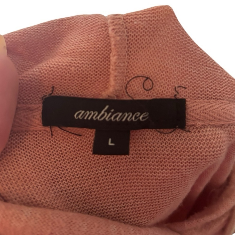 Ambiance Light Pink Hoodie Size Large (L) - Picture 8 of 9
